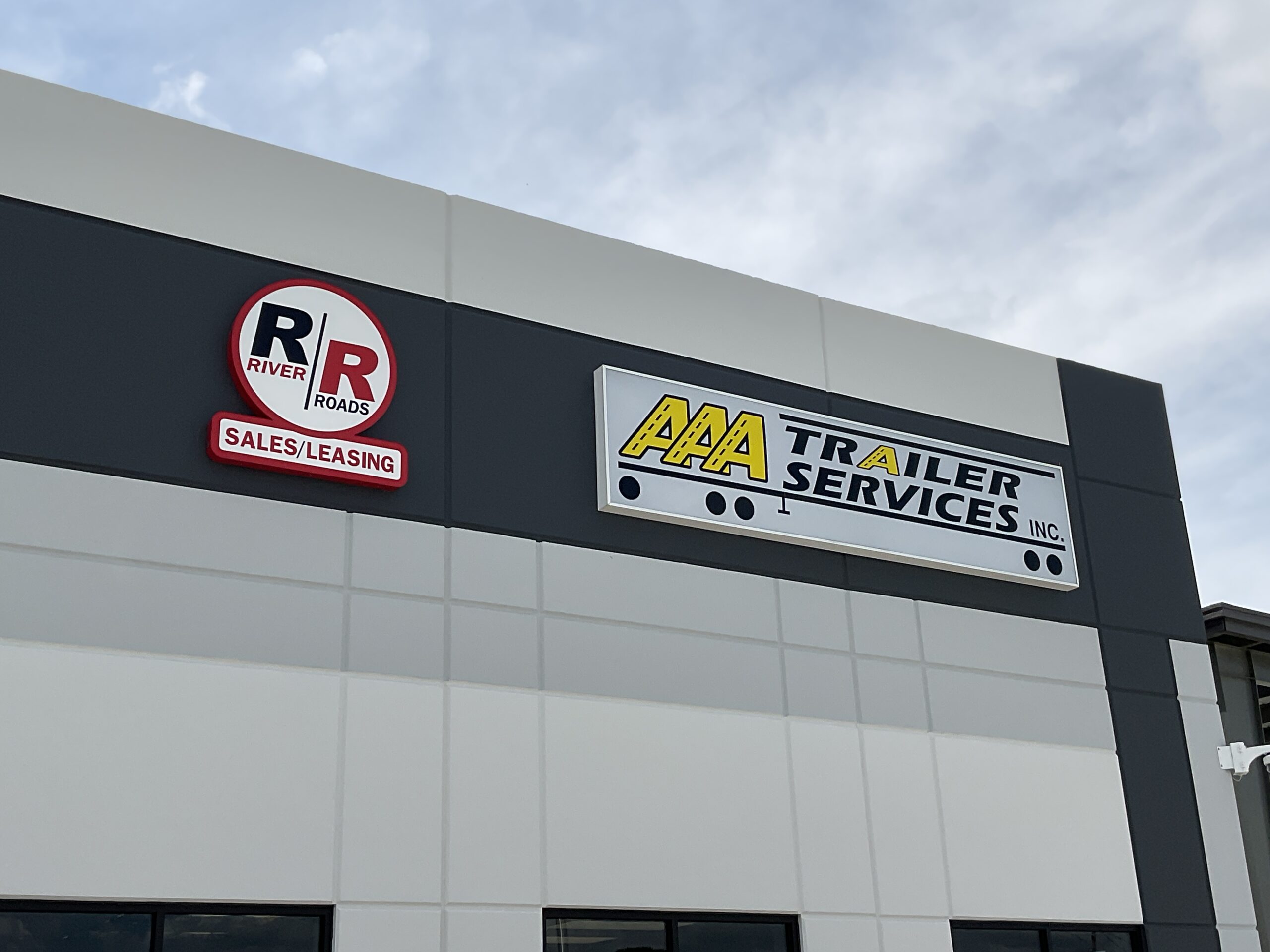 River-Roads and AAA building signage at the Granite City, IL location